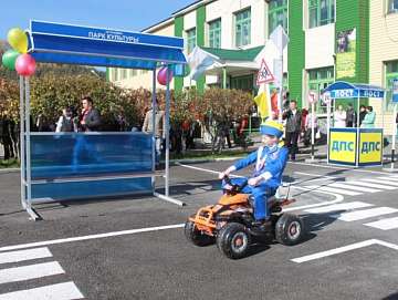 Автокласс и автогородок для средней школы №10 Горно-Алтайска